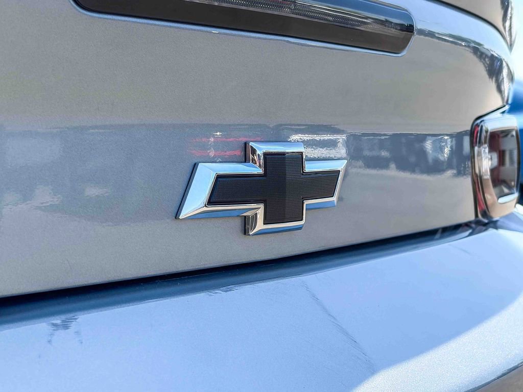 Used 2023 Chevrolet Camaro LT w/ RS Package RWD image 9