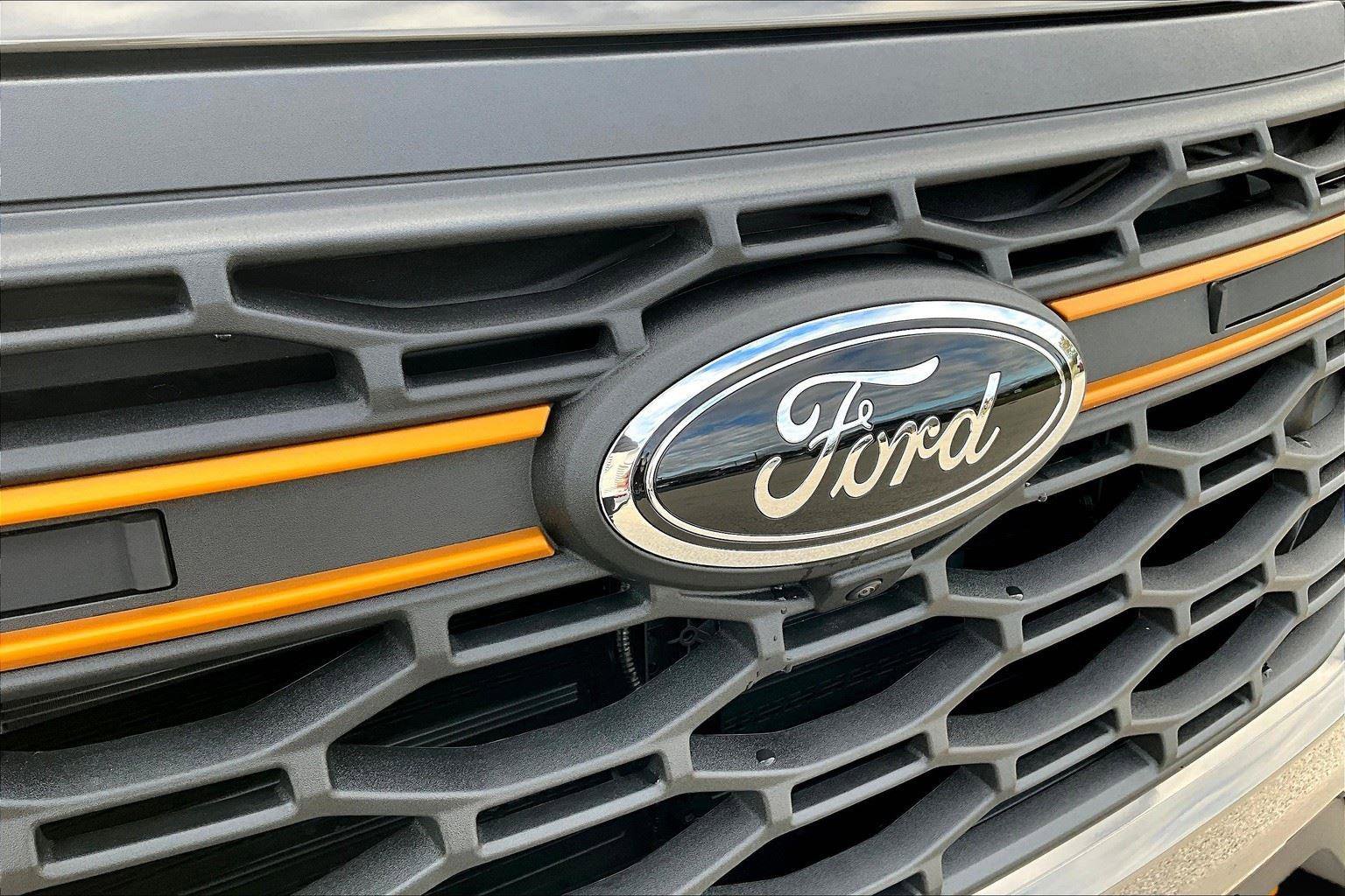 New 2026 Ford Explorer Tremor image 24