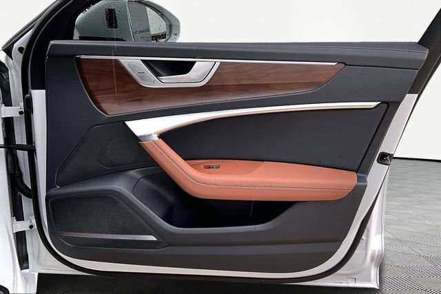 Used 2025 Audi A6 Premium Plus w/ Premium Plus Package image 19