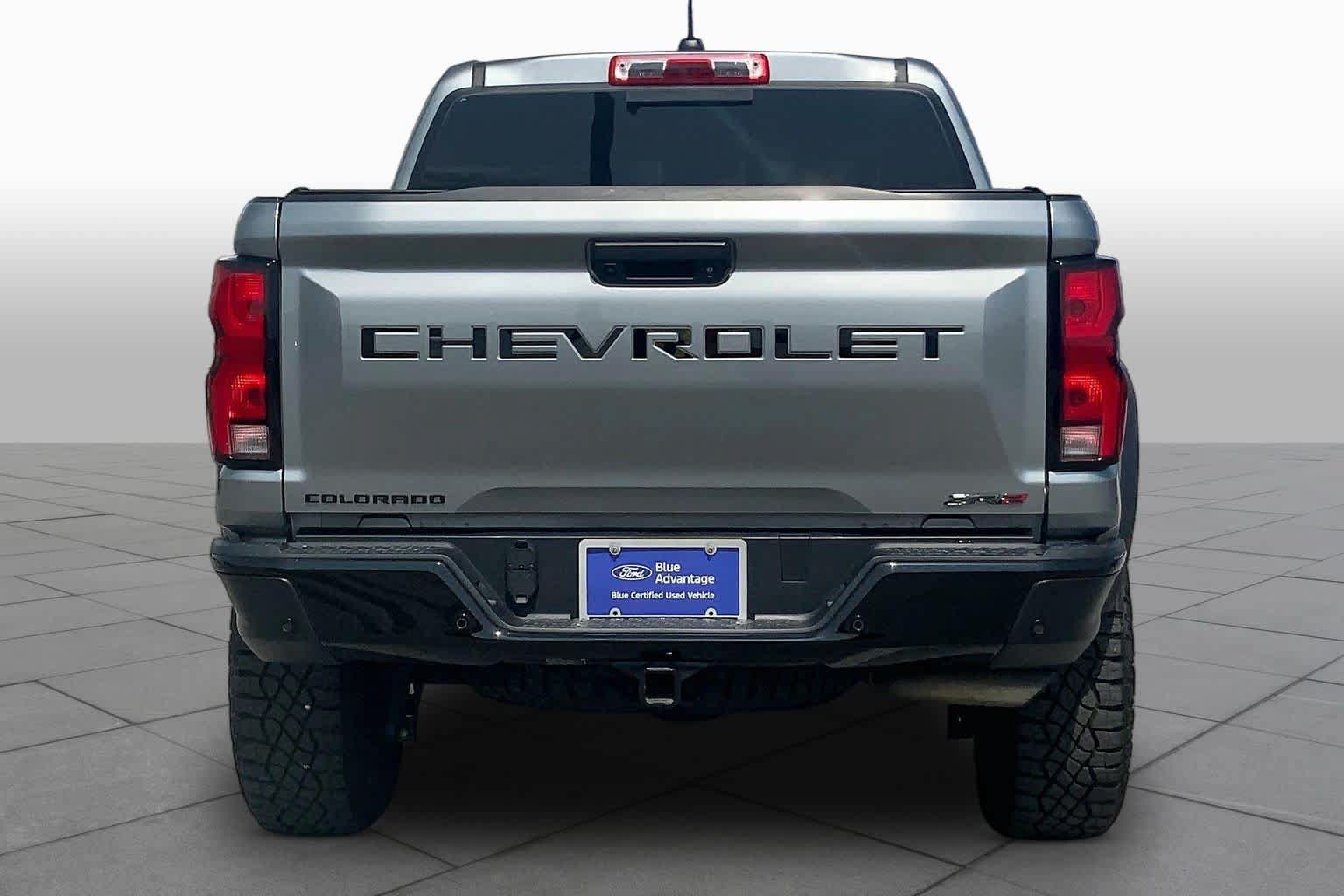 Used 2024 Chevrolet Colorado ZR2 w/ ZR2 Convenience Package III AWD/4WD image 5