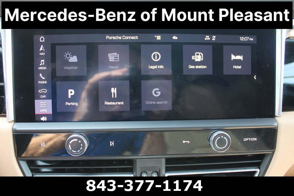 Used 2022 Porsche Macan image 47