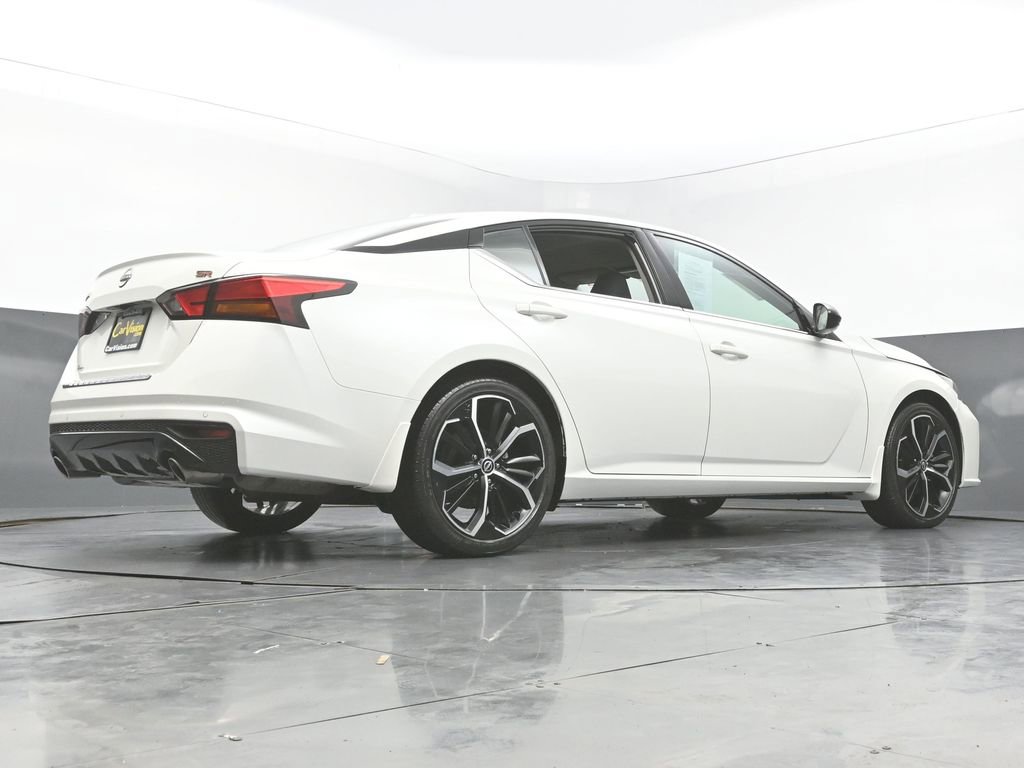 Used 2023 Nissan Altima 2.5 SR image 44