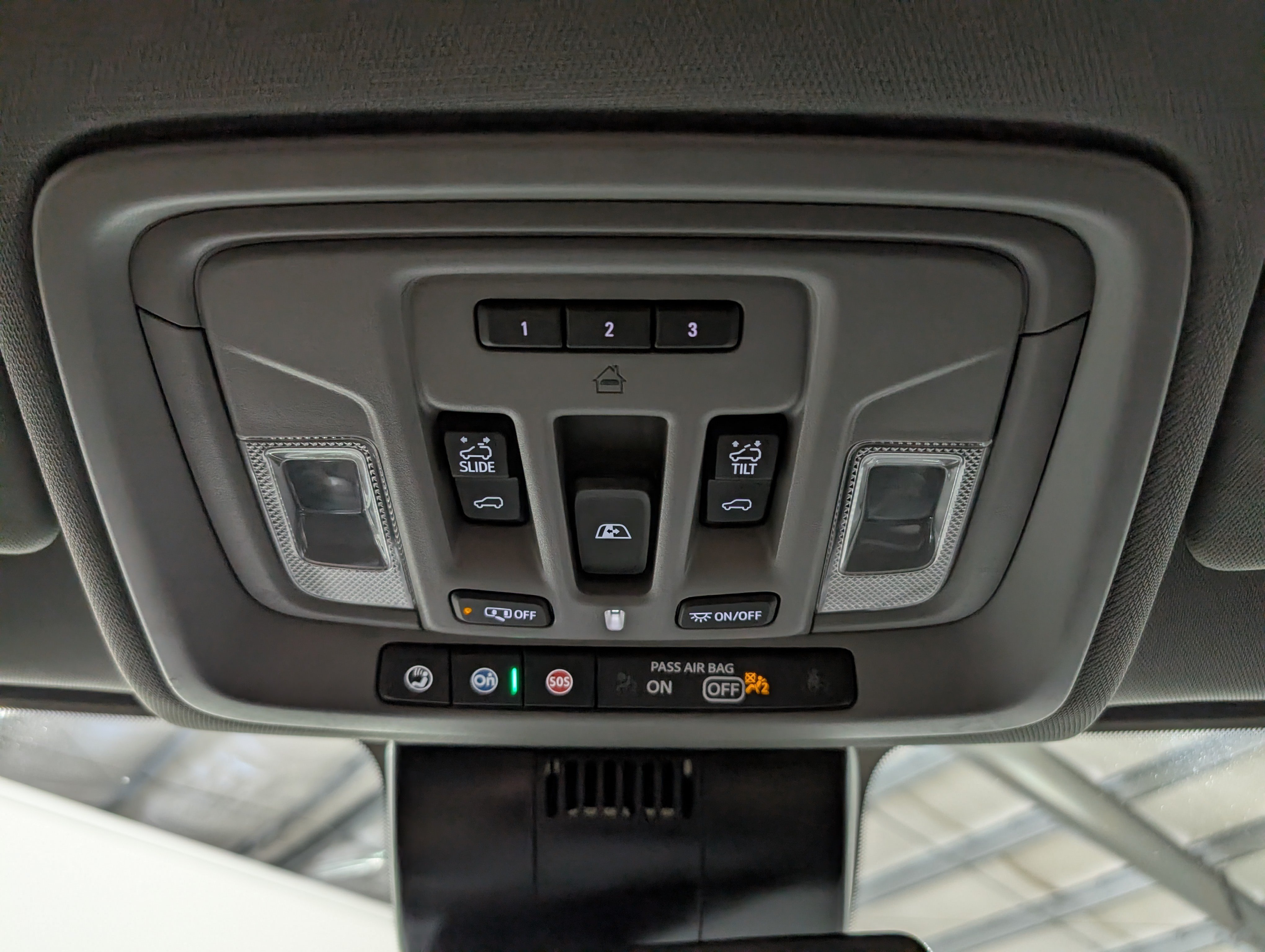 Used 2025 GMC Sierra 2500 SLT AWD/4WD image 27