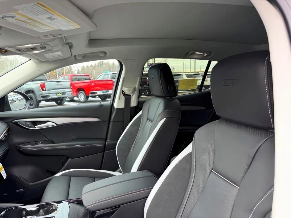 New 2026 Buick Envision Sport Touring image 13