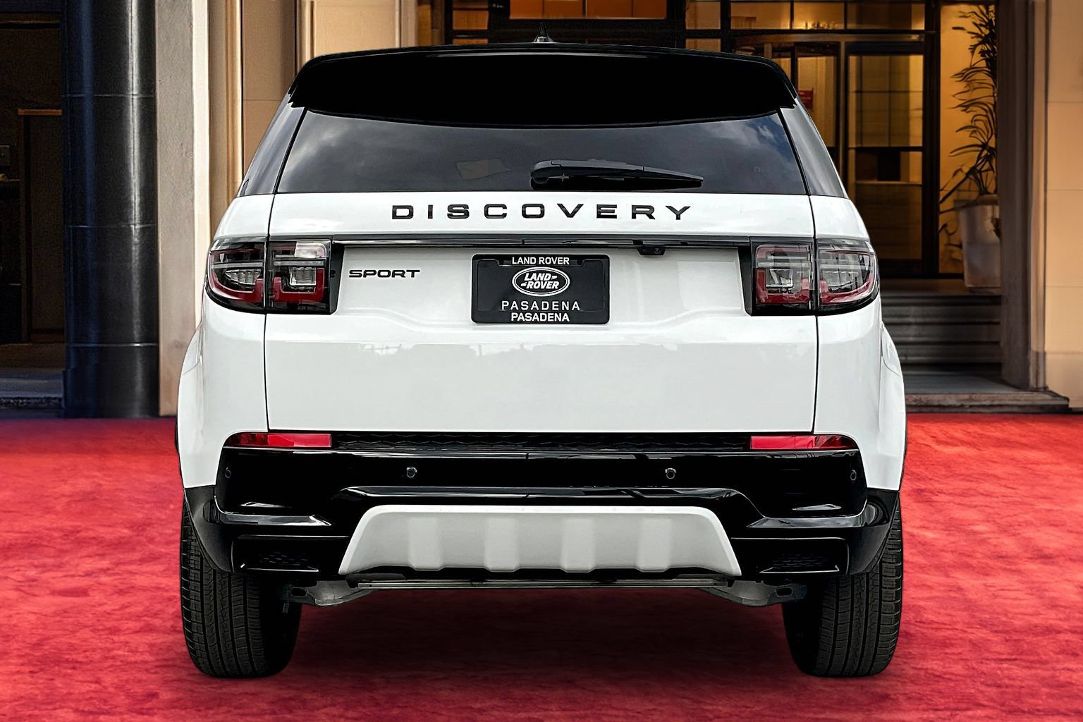 New 2026 Land Rover Discovery Sport Landmark AWD/4WD image 5