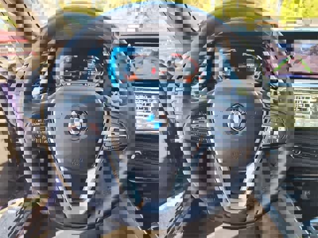 Used 2020 BMW Z4 sDrive30i w/ Convenience Package image 16