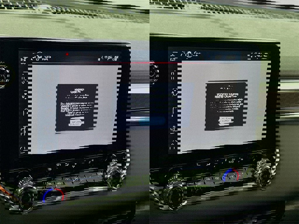 New 2026 GMC Canyon Elevation w/ Convenience Package image 8