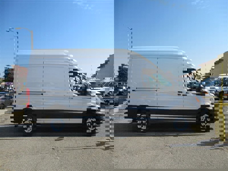 Used 2021 Ford Transit 250 148 High Roof w/ Load Area Protection Package image 4