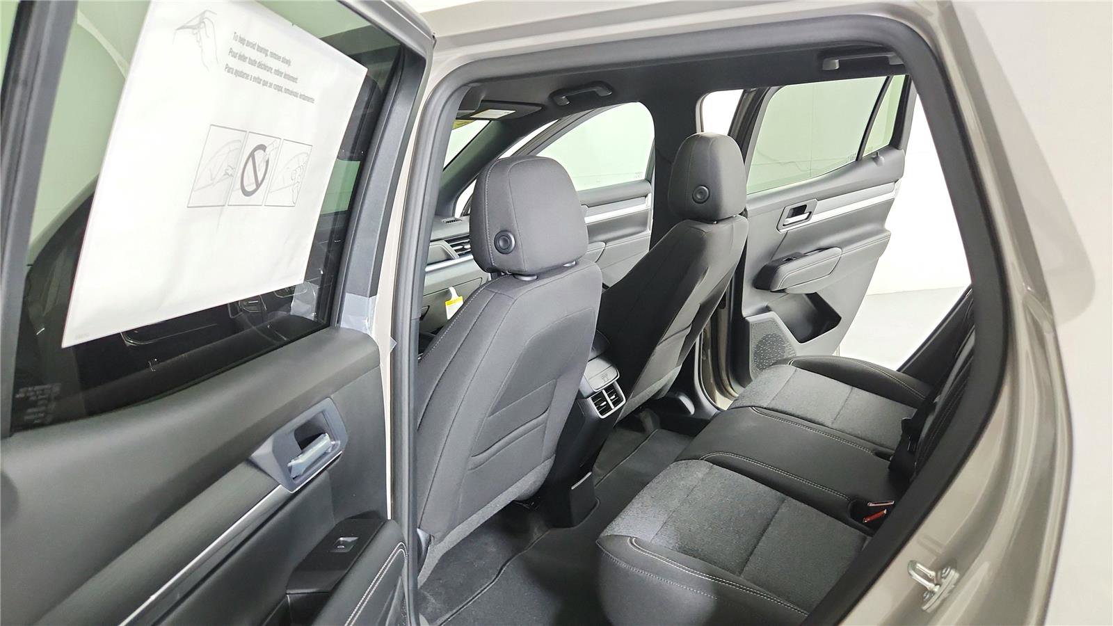 Used 2026 GMC Terrain Elevation w/ Technology Package II FWD image 16