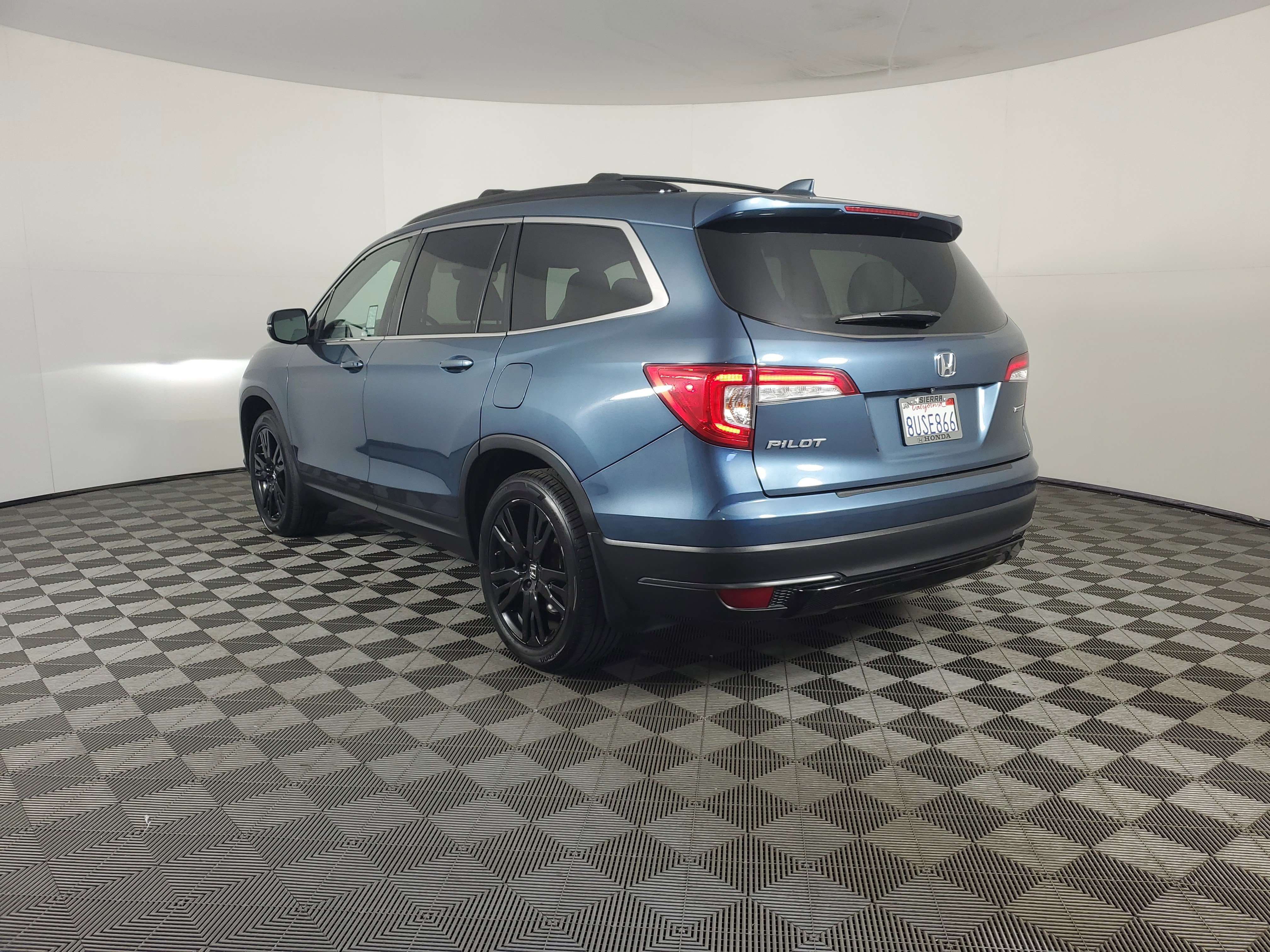 Certified 2021 Honda Pilot Special Edition image 6
