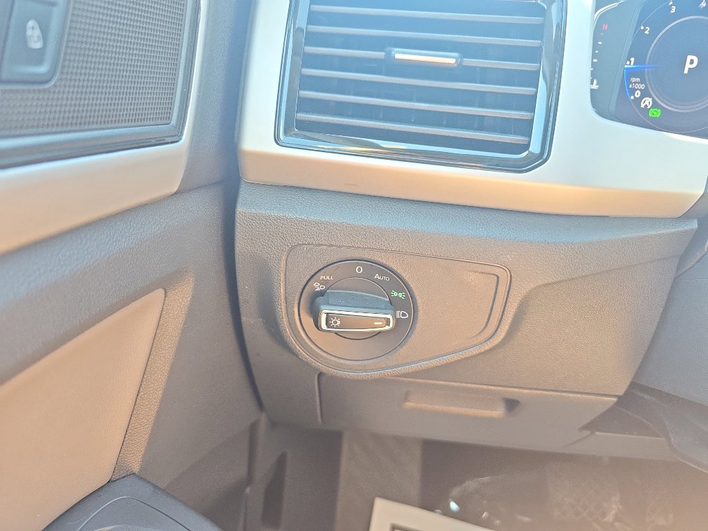 Used 2022 Volkswagen Atlas SEL image 19