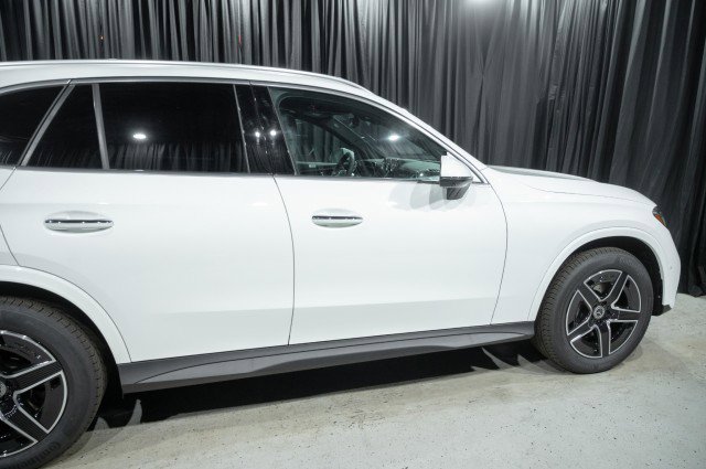 New 2026 Mercedes-Benz GLC 350e 4MATIC image 4