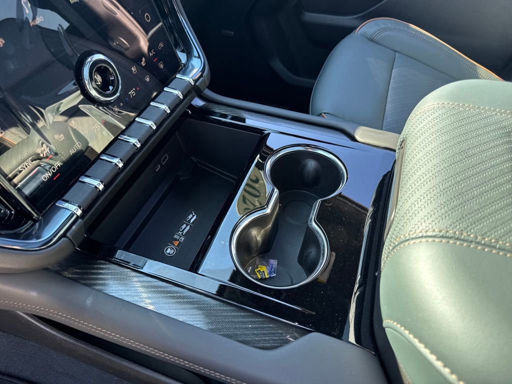 New 2026 GMC Yukon AT4 w/ AT4 Premium Plus Package image 20