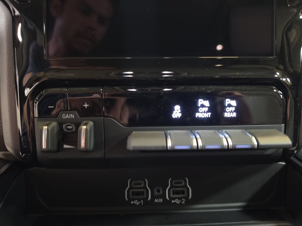 New 2027 RAM 1500 Laramie w/ Advanced Safety Group II AWD/4WD image 24