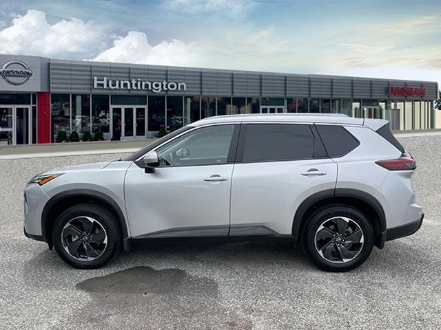 Certified 2024 Nissan Rogue SV w/ SV Premium Package image 9