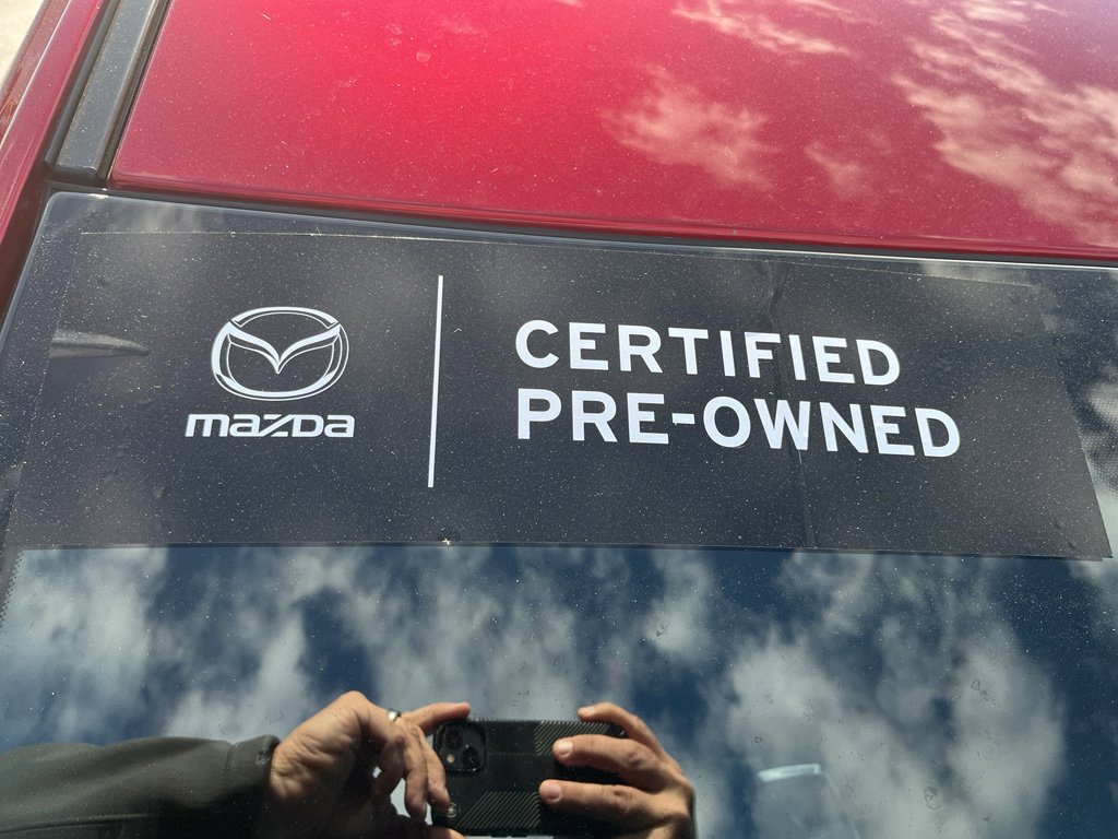 Certified 2025 MAZDA MAZDA3 Hatchback w/Premium Plus Pkg image 33