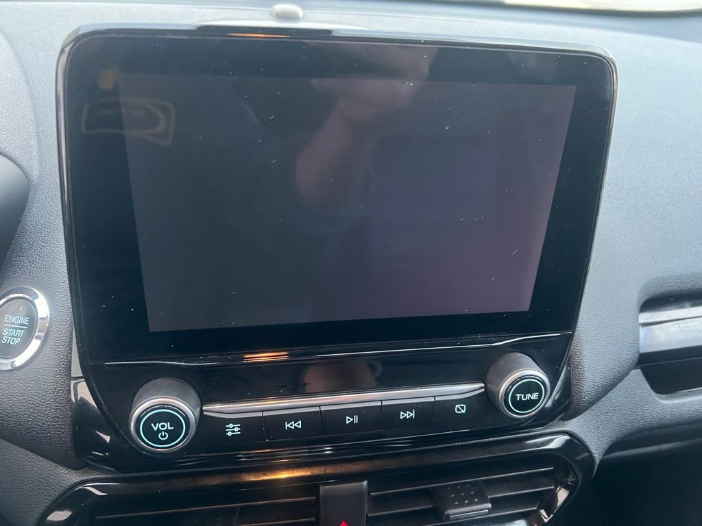 Used 2021 Ford EcoSport Titanium FWD image 12