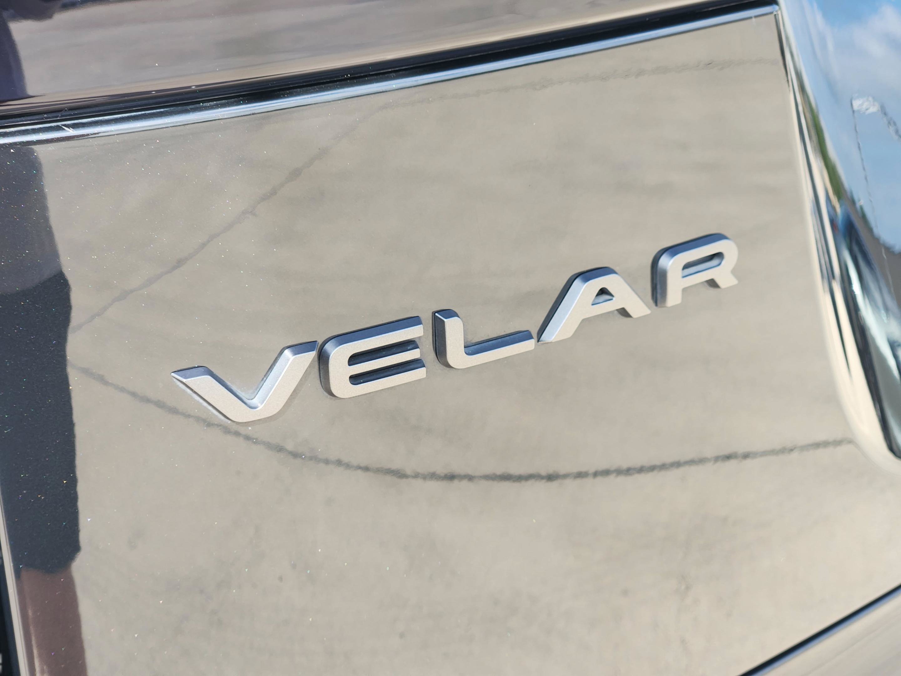 Certified 2026 Land Rover Range Rover Velar Dynamic SE AWD/4WD image 36