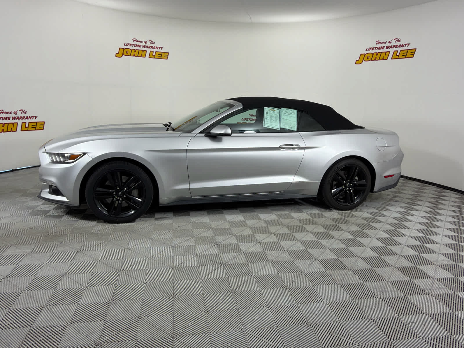 Used 2016 Ford Mustang Premium w/ Ecoboost Performance Package RWD image 2