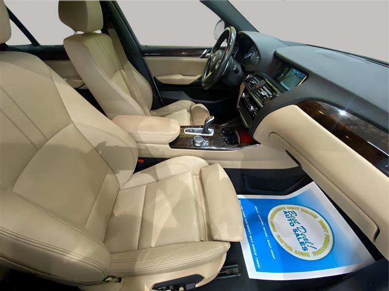 Used 2017 BMW X4 M40i image 16