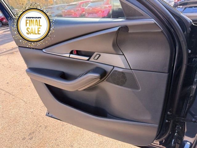 New 2026 MAZDA CX-30 AWD 2.5 S w/ Select Sport Pkg image 21