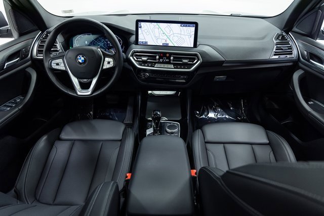 Certified 2024 BMW X3 xDrive30i w/ Premium Package image 21