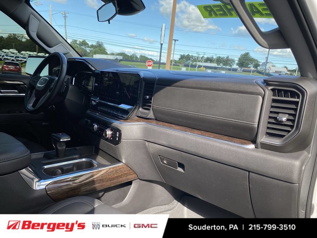 Used 2024 GMC Sierra 1500 Elevation w/ Elevation Premium Package AWD/4WD image 33