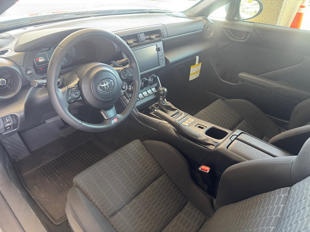 Used 2024 Toyota GR86 image 8
