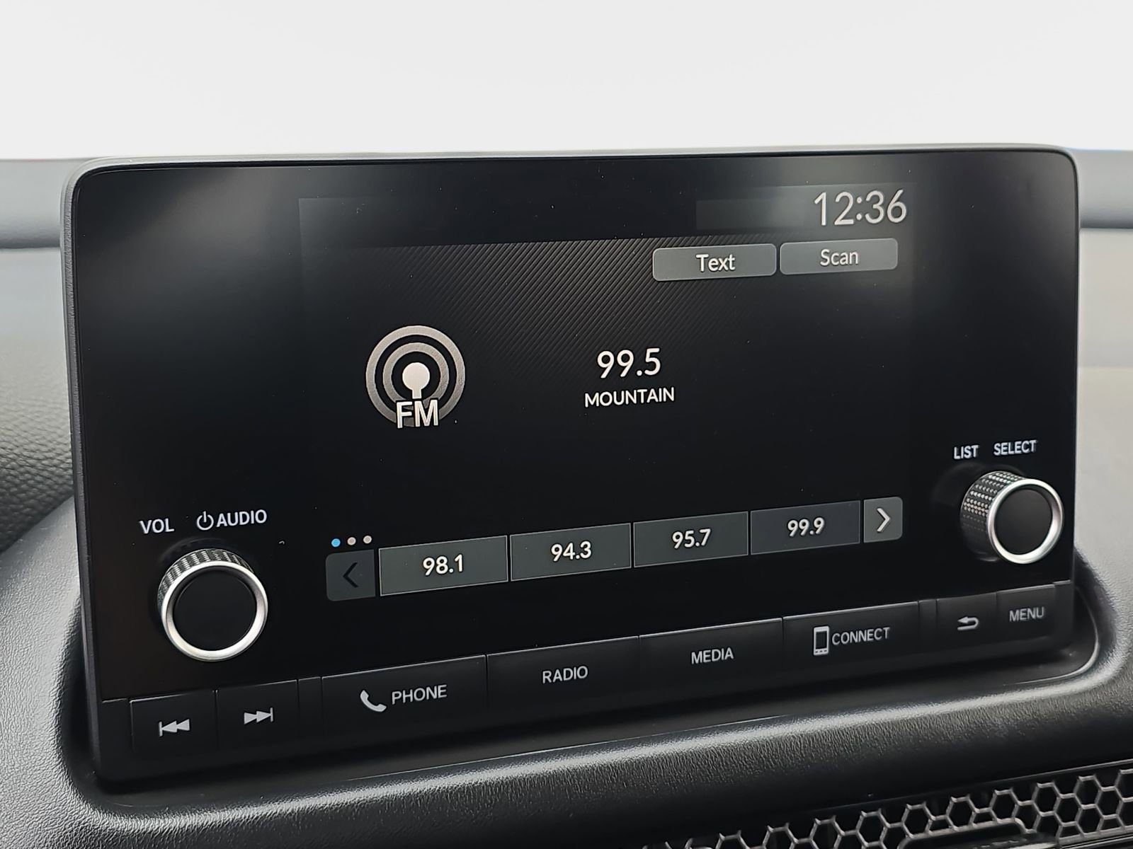 Certified 2025 Honda HR-V Sport image 21