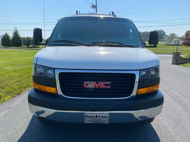 Used 2021 GMC Savana 3500 w/ Power Convenience Package RWD image 4