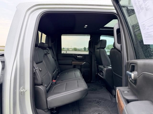 Used 2022 Chevrolet Silverado 2500 High Country w/ Z71 Off-Road Package AWD/4WD image 9