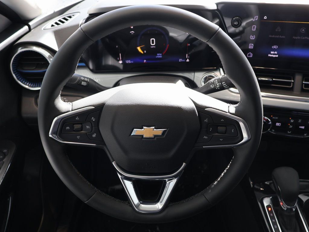 New 2026 Chevrolet Trax LT w/ Driver Confidence Package image 14