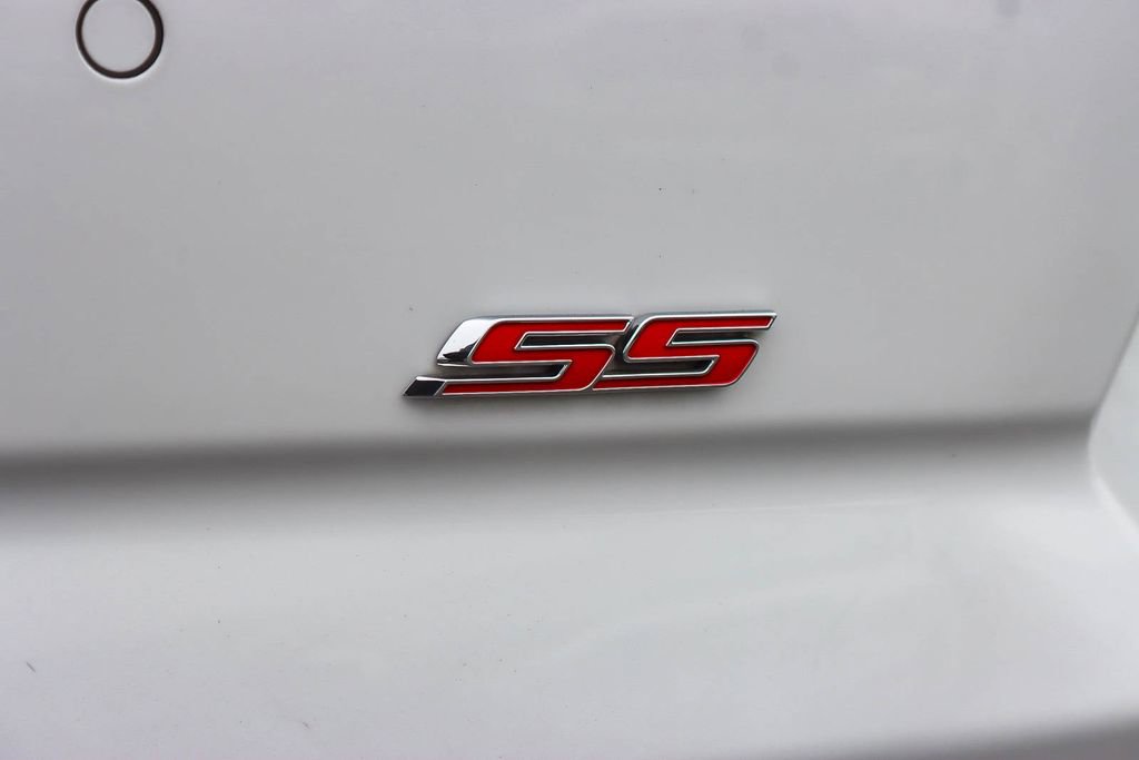 Used 2022 Chevrolet Camaro SS image 10