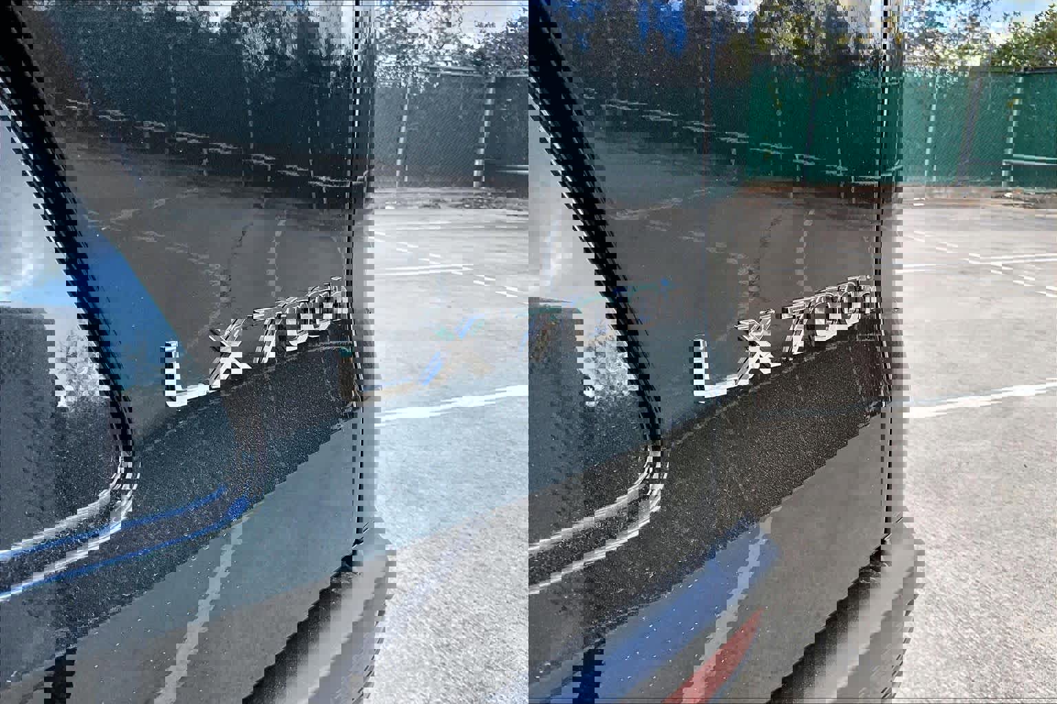 New 2026 Lexus LX 700h Luxury image 7