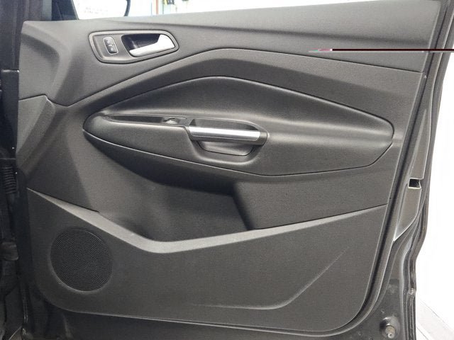 Used 2017 Ford Escape SE FWD image 5