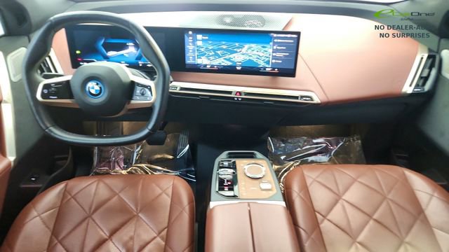 Used 2023 BMW iX M60 w/ Executive Package image 90