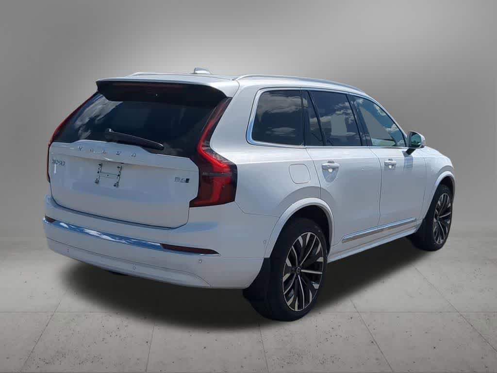 New 2026 Volvo XC90 B6 Plus w/ Protection Package Premier AWD/4WD image 6