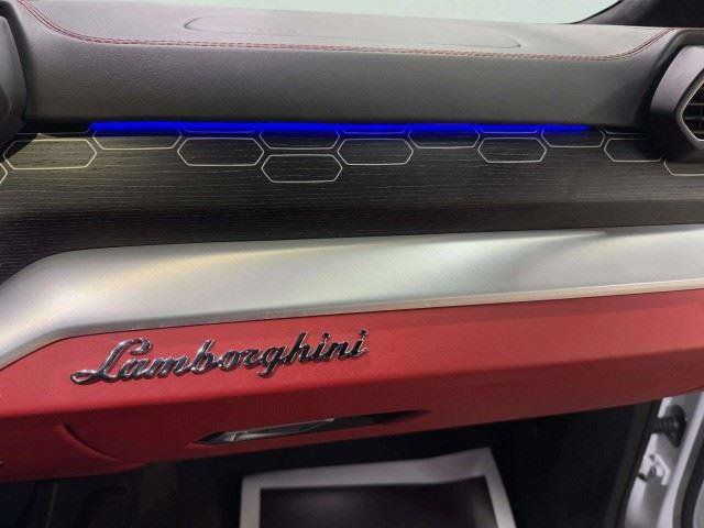 Used 2019 Lamborghini Urus AWD/4WD image 75