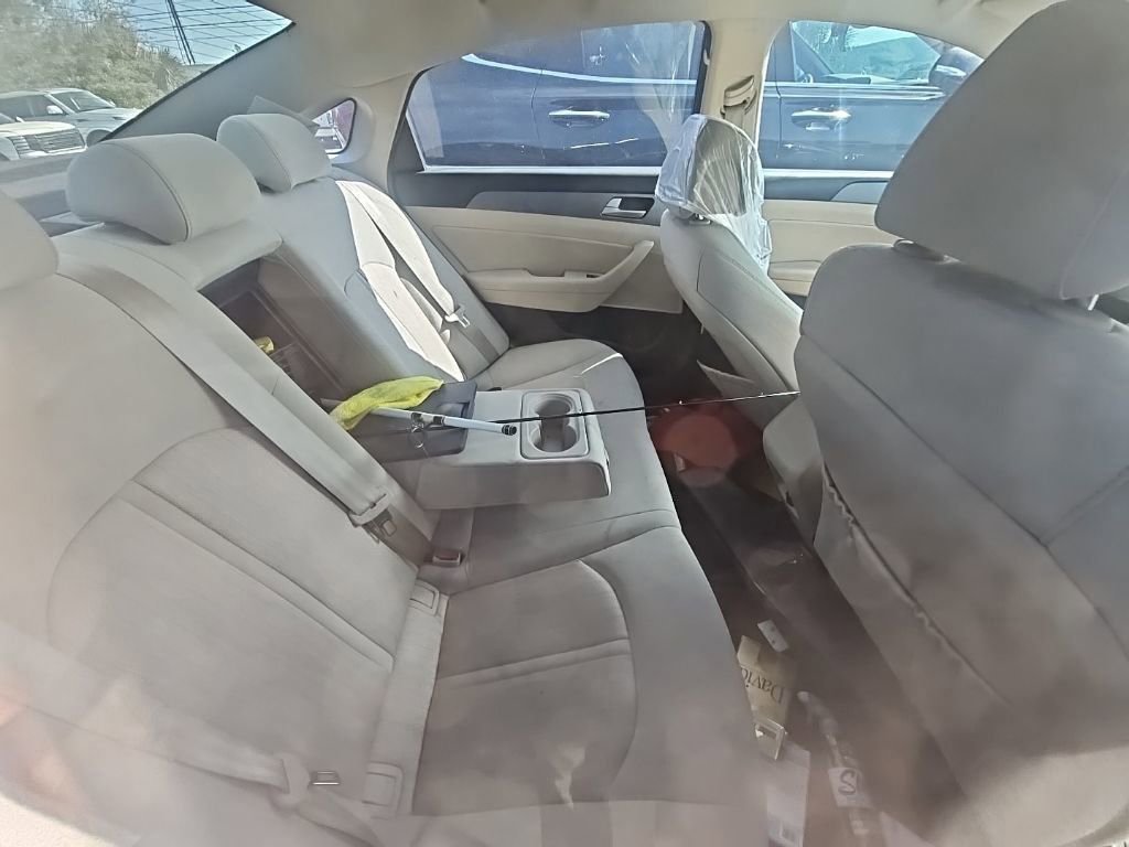 Used 2017 Hyundai Sonata SE image 14