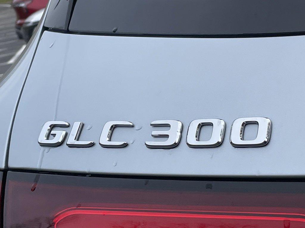 Used 2026 Mercedes-Benz GLC 300 4MATIC image 22