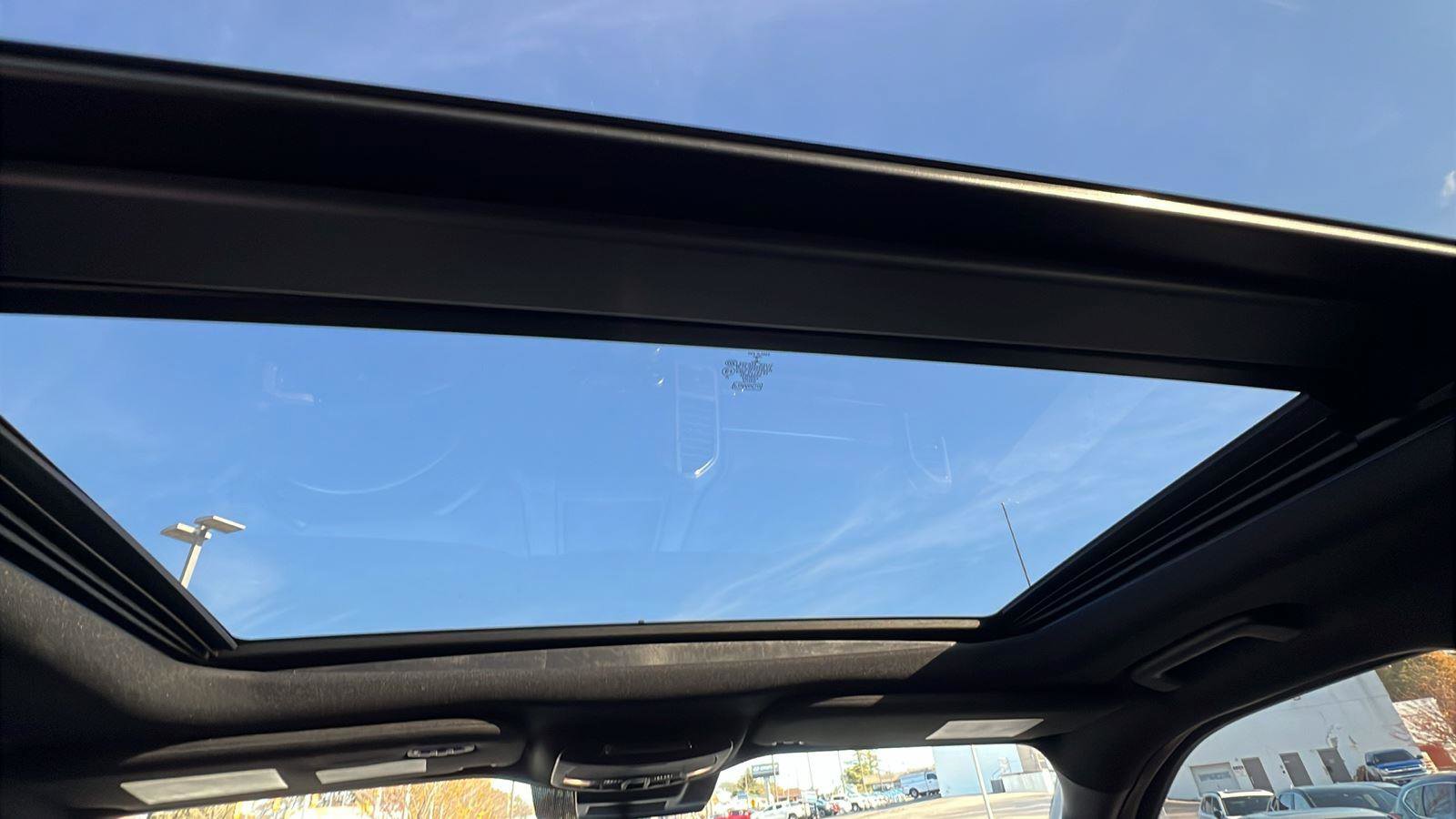 Used 2021 Ford Expedition XLT image 23