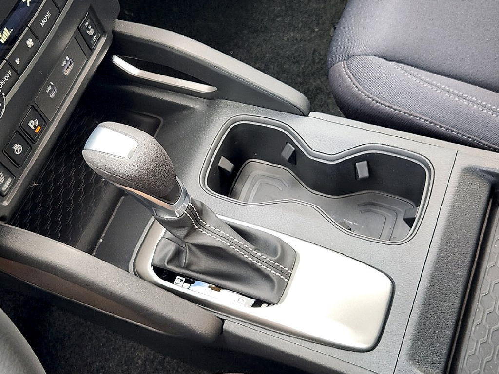 New 2027 Nissan Frontier SV w/ SV Convenience Package RWD image 22
