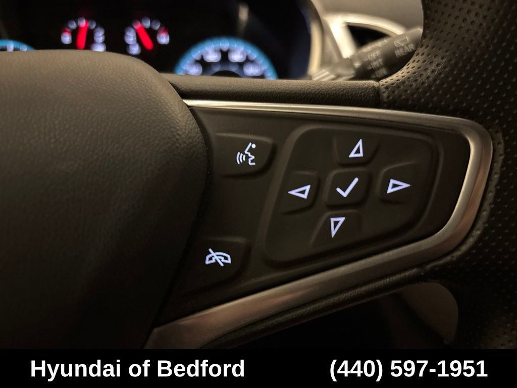 Used 2023 Chevrolet Equinox LS AWD/4WD image 17