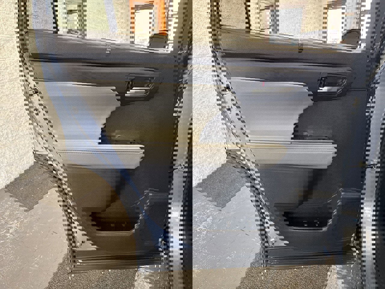 Certified 2024 Toyota Highlander XLE image 45