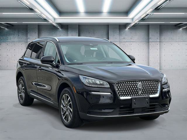 Used 2022 Lincoln Corsair AWD w/ Equipment Group 101A image 2