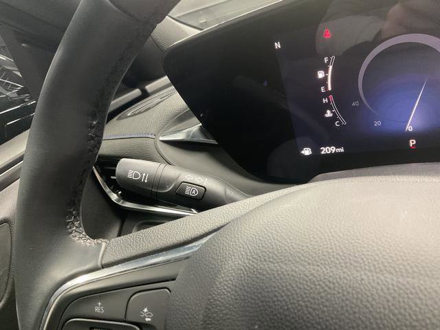 Used 2024 Buick Envista Sport Touring w/ Convenience I Package image 19