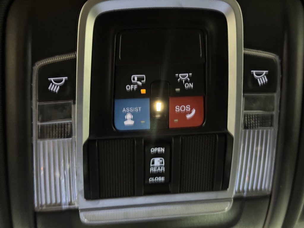 Used 2025 RAM 1500 Rebel image 30