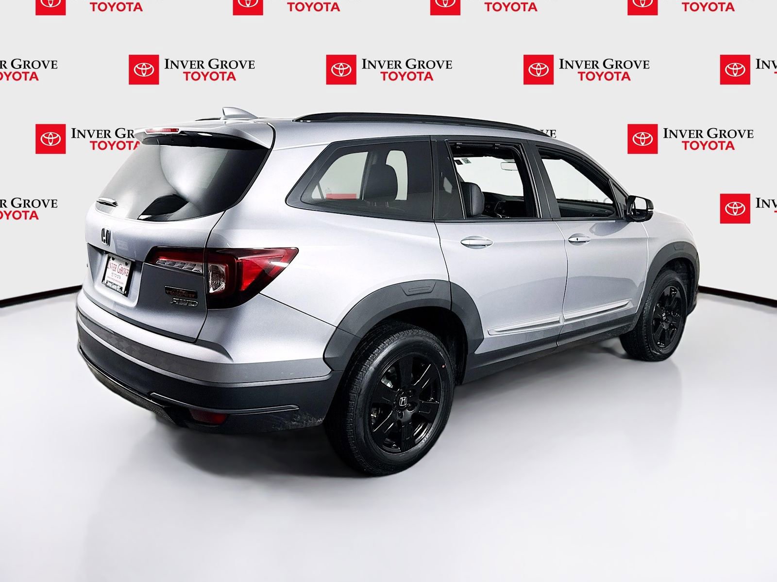 Used 2022 Honda Pilot TrailSport image 5