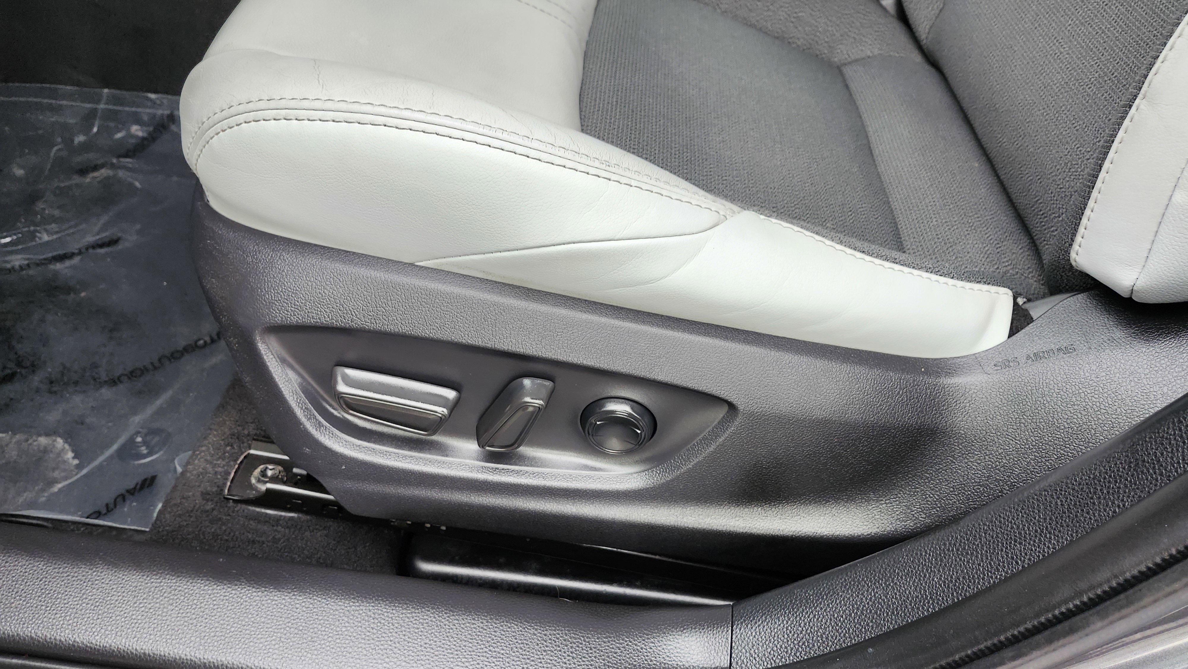 Used 2024 Toyota Corolla XSE image 26