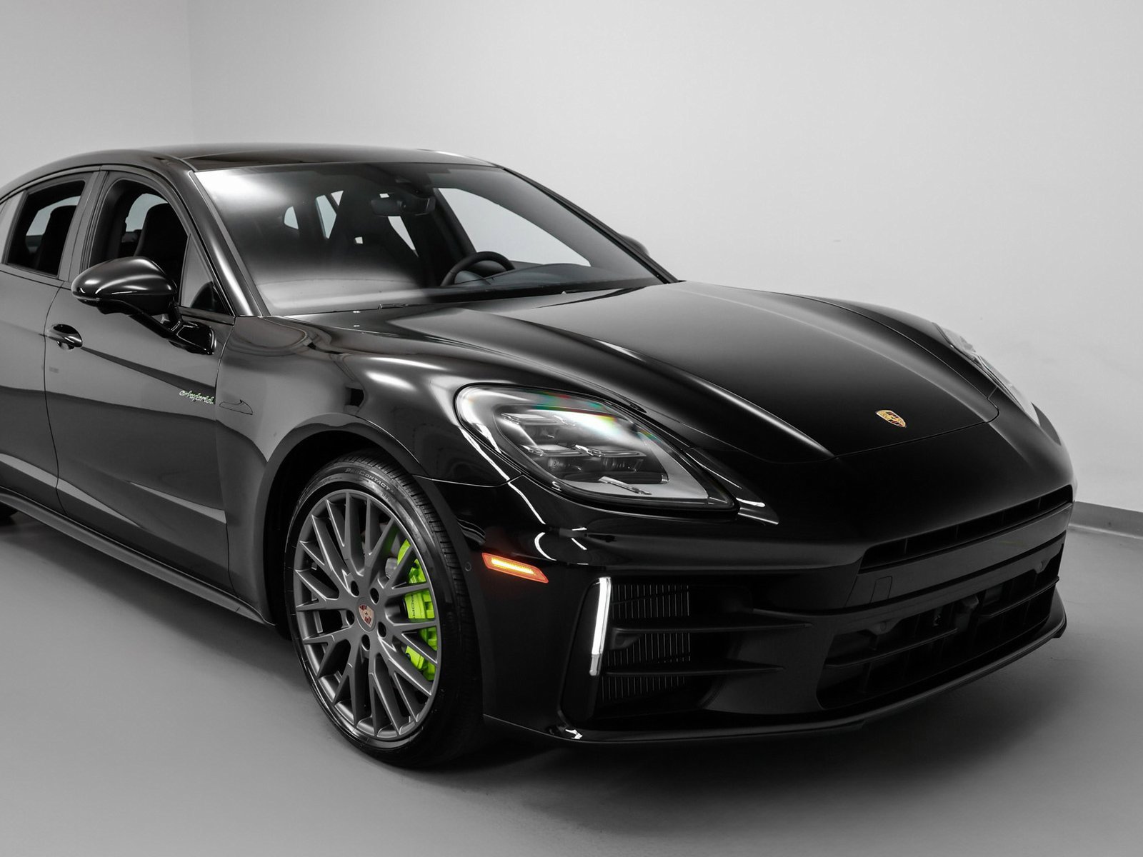 New 2026 Porsche Panamera 4 image 9